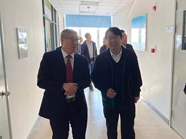 浦东新区管幼军副区长一行10余人光临和记H88现场调研CRO市场及公司业态