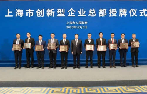 2023 成立并美满了BSL-2尝试室，用于细胞和溶瘤病毒药物的钻研.jpg